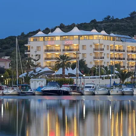 Sisus Hotel Çeşme