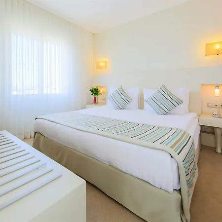 Sisus Hotel