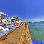 Hotell Sisus 4*