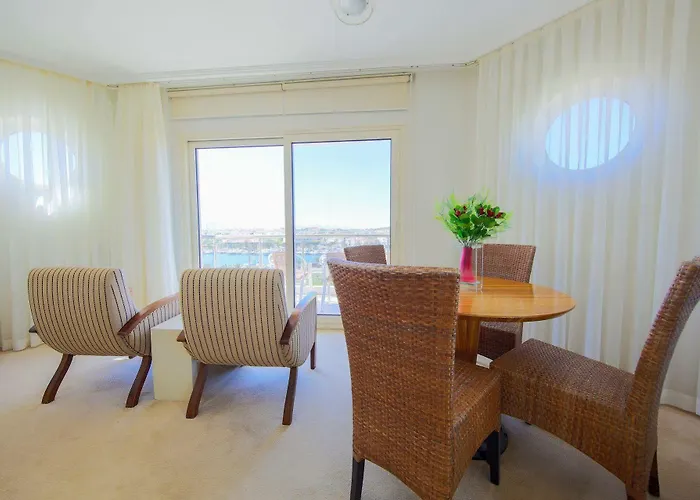 فندق Sisus Çeşme